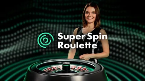 “足金联赛裁判坚守抗疫前线，绿茵场法官变身为社区卫士”