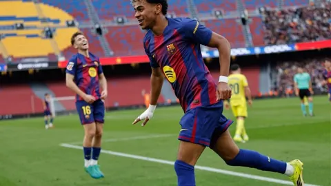 英格兰老将阿什利·扬宣布短期加盟埃弗顿，开启新篇章